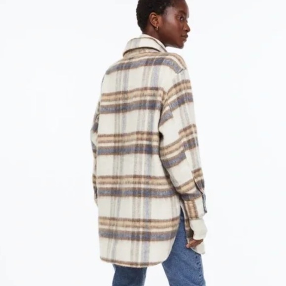 H&M Beige Plaid Wool Blend Oversized Shacket Coat - Picture 3 of 11